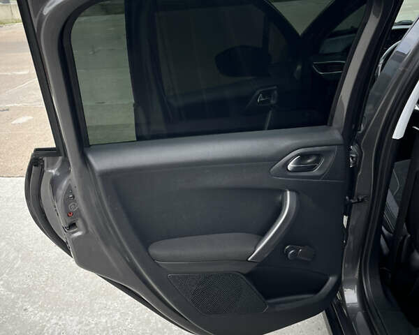 Сірий Пежо 2008, об'ємом двигуна 1.56 л та пробігом 233 тис. км за 10600 $, фото 17 на Automoto.ua