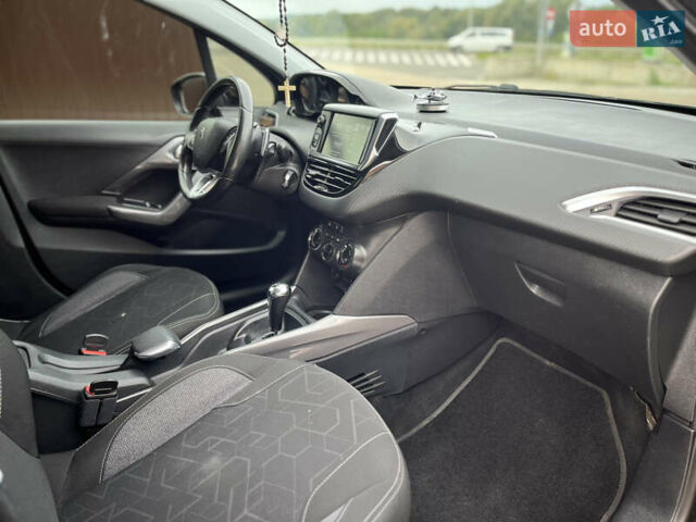 Сірий Пежо 2008, об'ємом двигуна 1.56 л та пробігом 233 тис. км за 10600 $, фото 21 на Automoto.ua