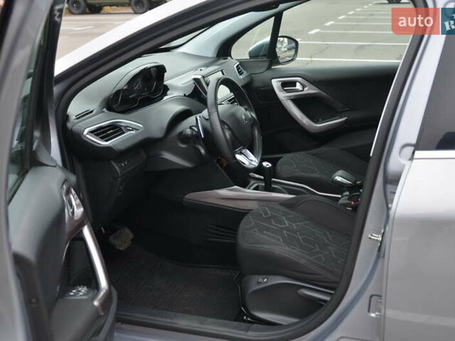 Серый Пежо 2008, объемом двигателя 1.2 л и пробегом 88 тыс. км за 10999 $, фото 23 на Automoto.ua