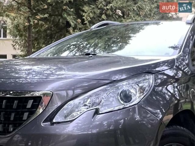 Сірий Пежо 2008, об'ємом двигуна 1.2 л та пробігом 76 тис. км за 10000 $, фото 6 на Automoto.ua