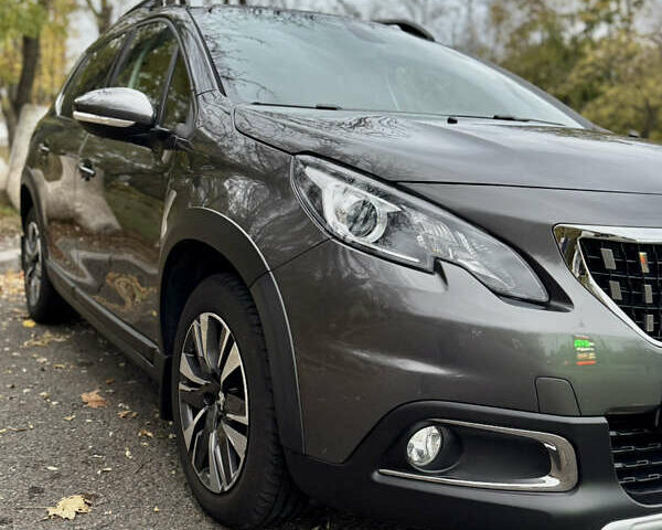 Серый Пежо 2008, объемом двигателя 1.2 л и пробегом 45 тыс. км за 13400 $, фото 1 на Automoto.ua