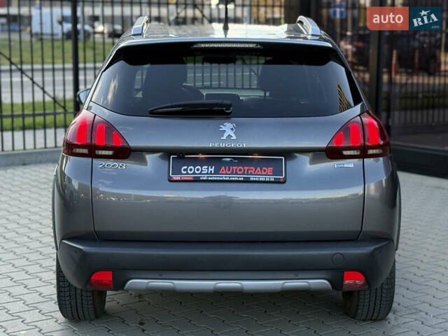 Пежо 2008 2017 у Києві на Automoto.ua Сірий Пежо 2008, об'ємом двигуна 1.2 л та пробігом 77 тис. км за 10900 $, фото 8 на Automoto.ua