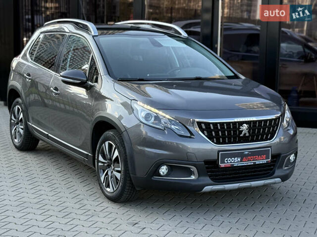 Пежо 2008 2017 у Києві на Automoto.ua Сірий Пежо 2008, об'ємом двигуна 1.2 л та пробігом 77 тис. км за 10900 $, фото 1 на Automoto.ua