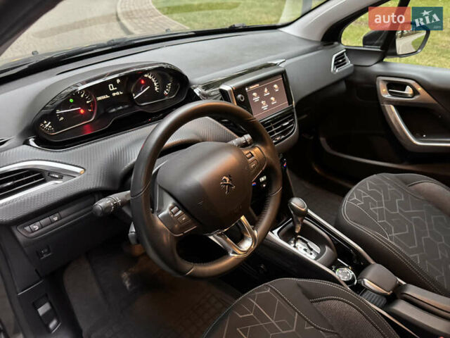 Сірий Пежо 2008, об'ємом двигуна 1.2 л та пробігом 90 тис. км за 12400 $, фото 22 на Automoto.ua