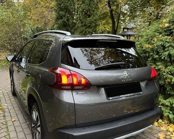 Пежо 2008 2019 в Киеве на Automoto.ua Серый Пежо 2008, объемом двигателя 1.2 л и пробегом 45 тыс. км за 13800 $, фото 3 на Automoto.ua