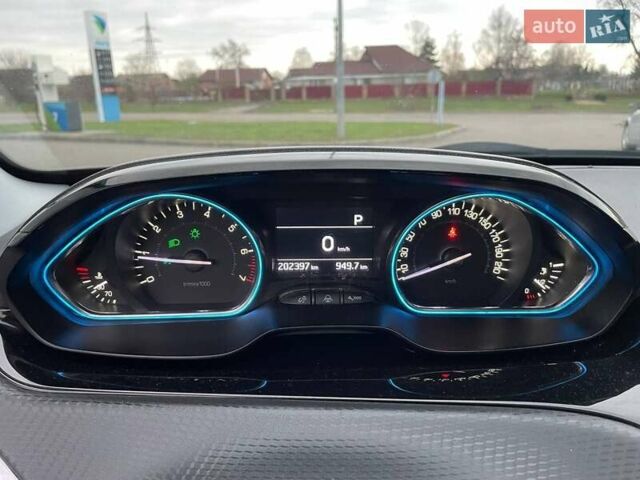 Серый Пежо 2008, объемом двигателя 1.2 л и пробегом 200 тыс. км за 12200 $, фото 16 на Automoto.ua