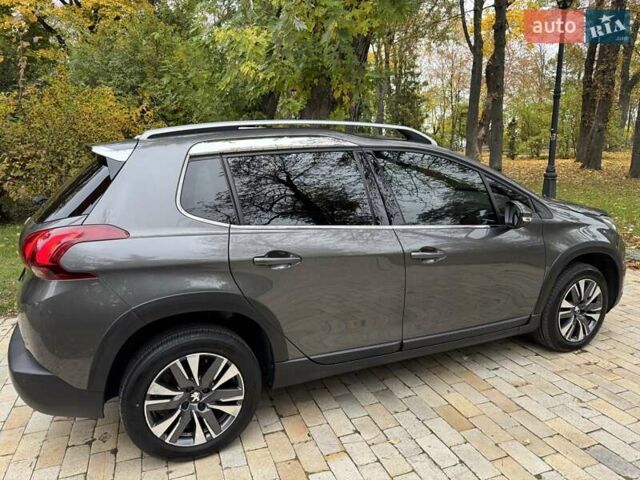Пежо 2008 2019 в Киеве на Automoto.ua Серый Пежо 2008, объемом двигателя 1.2 л и пробегом 45 тыс. км за 13800 $, фото 39 на Automoto.ua