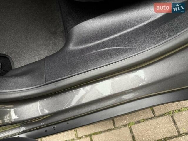 Пежо 2008 2019 в Киеве на Automoto.ua Серый Пежо 2008, объемом двигателя 1.2 л и пробегом 45 тыс. км за 13800 $, фото 15 на Automoto.ua