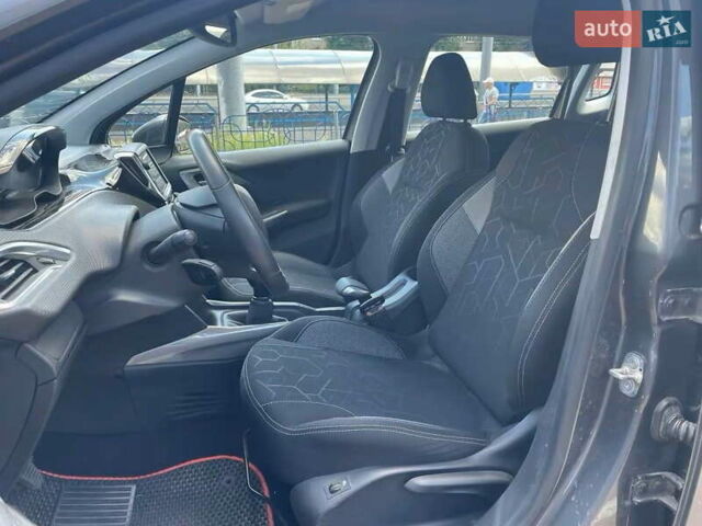 Пежо 2008 2019 у Києві на Automoto.ua Сірий Пежо 2008, об'ємом двигуна 1.2 л та пробігом 51 тис. км за 10950 $, фото 13 на Automoto.ua