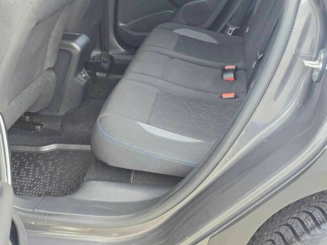 Пежо 2008 2019 в Хмельницком на Automoto.ua Серый Пежо 2008, объемом двигателя 1.2 л и пробегом 65 тыс. км за 11899 $, фото 5 на Automoto.ua