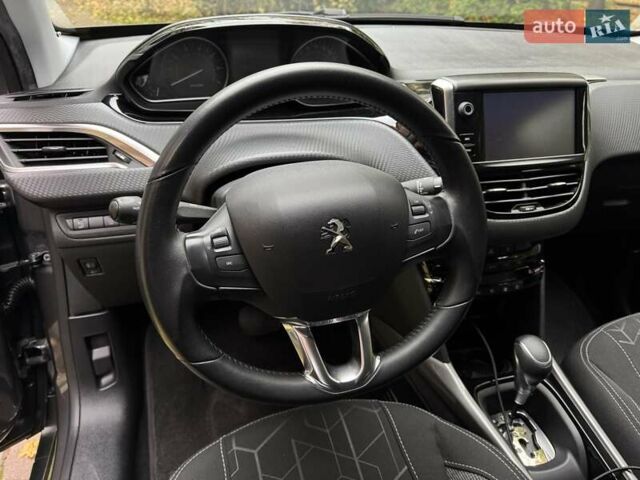 Пежо 2008 2019 в Киеве на Automoto.ua Серый Пежо 2008, объемом двигателя 1.2 л и пробегом 45 тыс. км за 13800 $, фото 8 на Automoto.ua