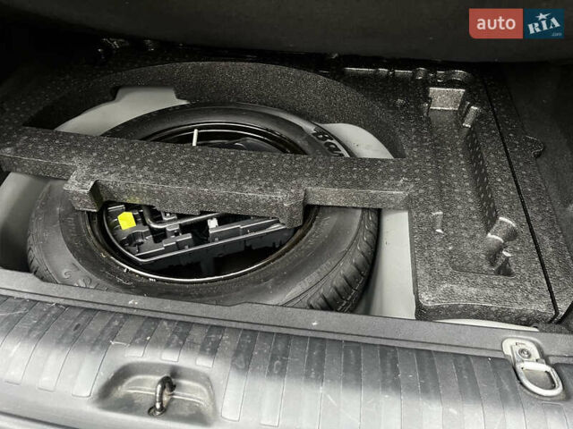 Серый Пежо 2008, объемом двигателя 1.2 л и пробегом 53 тыс. км за 10200 $, фото 11 на Automoto.ua