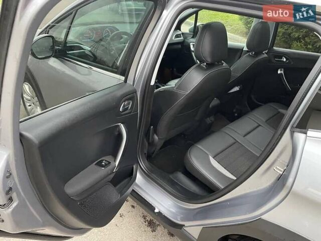 Серый Пежо 2008, объемом двигателя 1.2 л и пробегом 200 тыс. км за 12200 $, фото 22 на Automoto.ua