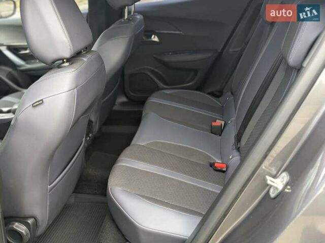 Серый Пежо 2008, объемом двигателя 1.2 л и пробегом 52 тыс. км за 16000 $, фото 15 на Automoto.ua