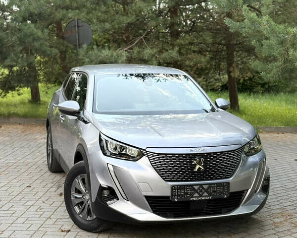 Серый Пежо 2008, объемом двигателя 0 л и пробегом 65 тыс. км за 15900 $, фото 4 на Automoto.ua