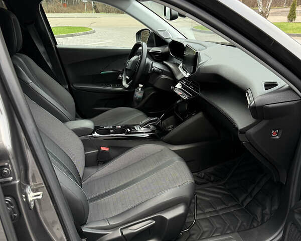 Сірий Пежо 2008, об'ємом двигуна 1.2 л та пробігом 70 тис. км за 18900 $, фото 54 на Automoto.ua