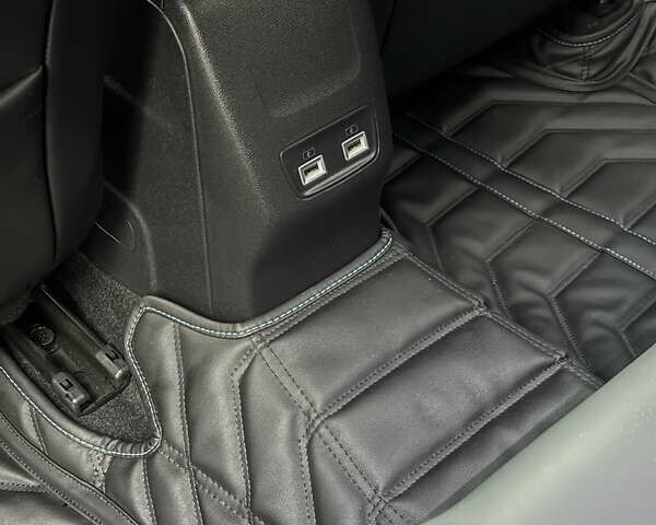 Сірий Пежо 2008, об'ємом двигуна 1.2 л та пробігом 70 тис. км за 18900 $, фото 50 на Automoto.ua