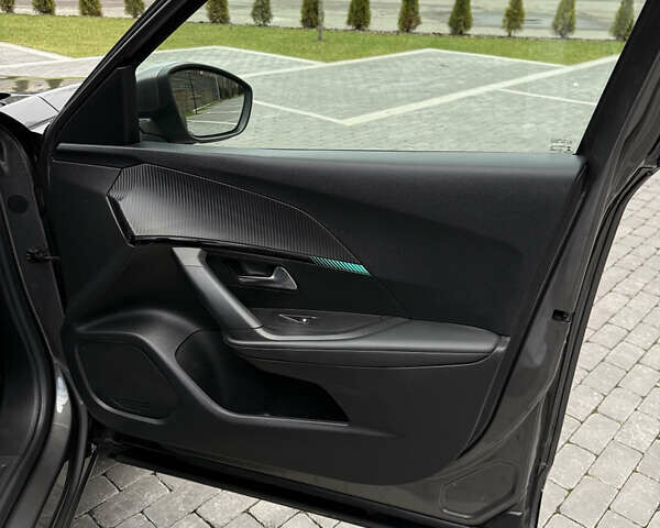 Сірий Пежо 2008, об'ємом двигуна 1.2 л та пробігом 70 тис. км за 18900 $, фото 53 на Automoto.ua