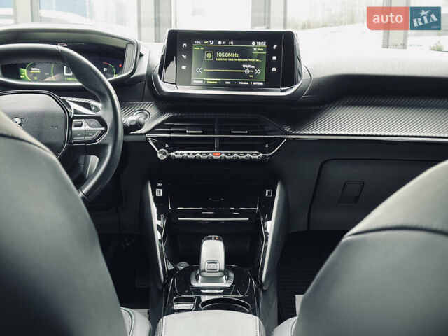 Сірий Пежо 2008, об'ємом двигуна 1.2 л та пробігом 119 тис. км за 17900 $, фото 31 на Automoto.ua