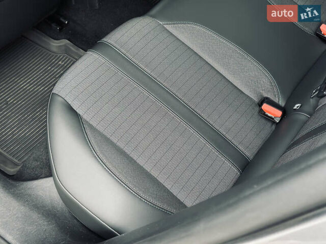 Сірий Пежо 2008, об'ємом двигуна 1.2 л та пробігом 119 тис. км за 17900 $, фото 6 на Automoto.ua
