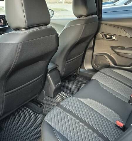 Серый Пежо 2008, объемом двигателя 1.2 л и пробегом 10 тыс. км за 22999 $, фото 72 на Automoto.ua