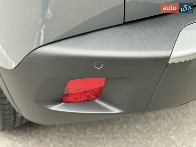 Серый Пежо 2008, объемом двигателя 1.5 л и пробегом 14 тыс. км за 27500 $, фото 24 на Automoto.ua