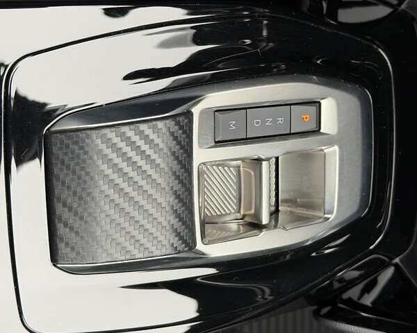 Серый Пежо 2008, объемом двигателя 1.5 л и пробегом 15 тыс. км за 27700 $, фото 60 на Automoto.ua