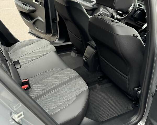 Серый Пежо 2008, объемом двигателя 1.5 л и пробегом 14 тыс. км за 27500 $, фото 62 на Automoto.ua