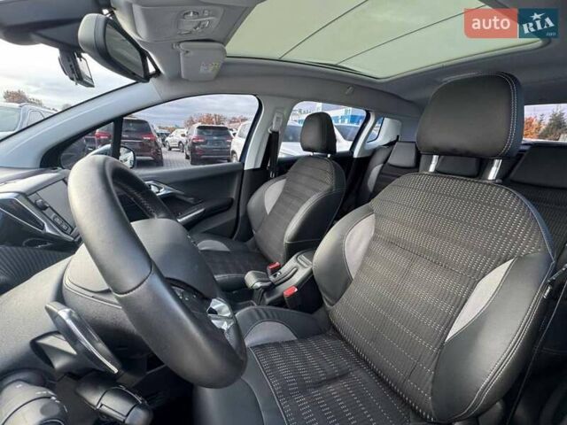 Синій Пежо 2008, об'ємом двигуна 1.6 л та пробігом 137 тис. км за 11500 $, фото 16 на Automoto.ua