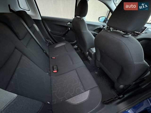 Пежо 2008 2019 у Одесі на Automoto.ua Синій Пежо 2008, об'ємом двигуна 1.2 л та пробігом 92 тис. км за 14500 $, фото 19 на Automoto.ua