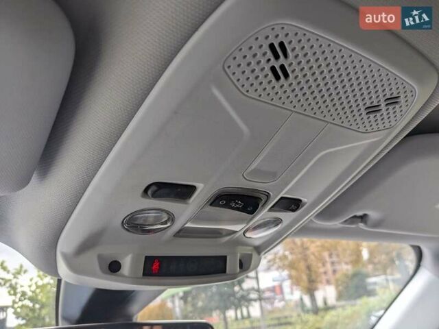 Пежо 2008 2020 в Ровно на Automoto.ua Синий Пежо 2008, объемом двигателя 1.2 л и пробегом 92 тыс. км за 19300 $, фото 16 на Automoto.ua