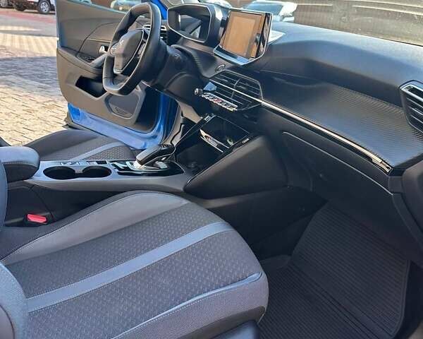 Синій Пежо 2008, об'ємом двигуна 0 л та пробігом 63 тис. км за 15900 $, фото 41 на Automoto.ua