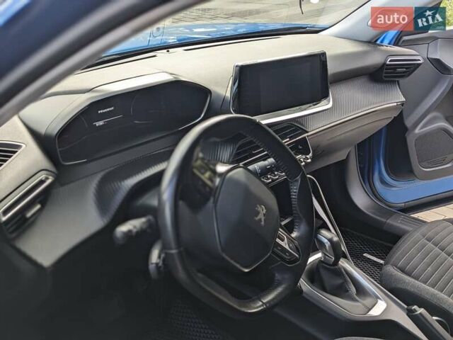 Пежо 2008 2020 в Ровно на Automoto.ua Синий Пежо 2008, объемом двигателя 1.2 л и пробегом 92 тыс. км за 19300 $, фото 18 на Automoto.ua
