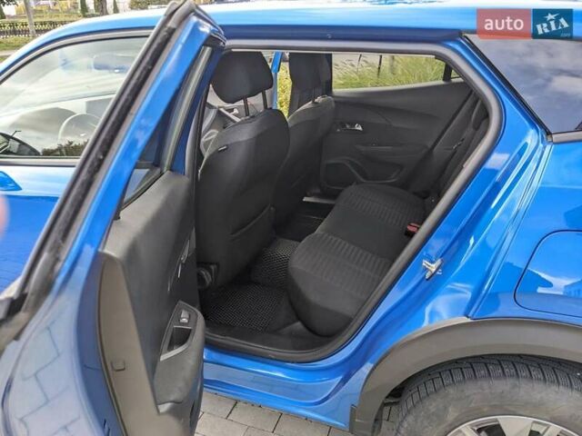 Пежо 2008 2020 в Ровно на Automoto.ua Синий Пежо 2008, объемом двигателя 1.2 л и пробегом 92 тыс. км за 19300 $, фото 13 на Automoto.ua