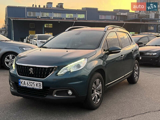 Зелений Пежо 2008, об'ємом двигуна 1.2 л та пробігом 116 тис. км за 11750 $, фото 1 на Automoto.ua