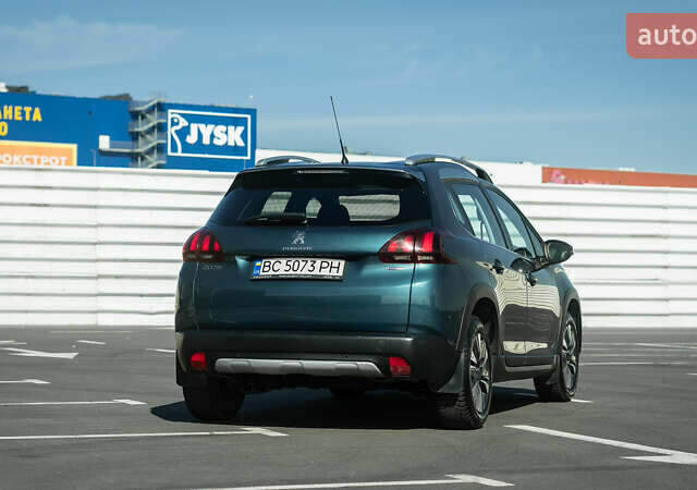 Зелений Пежо 2008, об'ємом двигуна 1.2 л та пробігом 45 тис. км за 12500 $, фото 1 на Automoto.ua