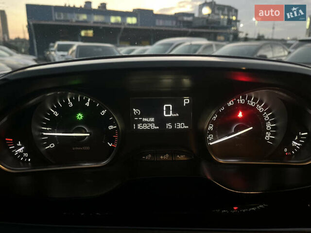 Зелений Пежо 2008, об'ємом двигуна 1.2 л та пробігом 116 тис. км за 11750 $, фото 14 на Automoto.ua