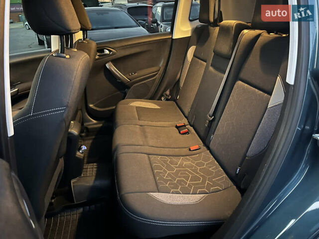 Зелений Пежо 2008, об'ємом двигуна 1.2 л та пробігом 116 тис. км за 11750 $, фото 9 на Automoto.ua