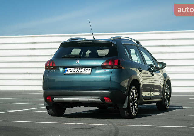 Зелений Пежо 2008, об'ємом двигуна 1.2 л та пробігом 45 тис. км за 12500 $, фото 6 на Automoto.ua