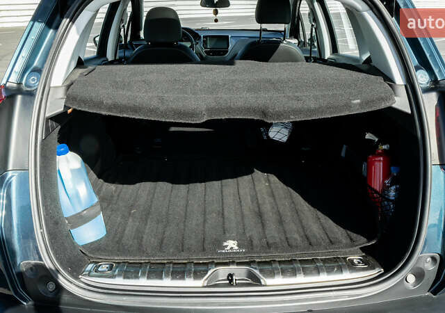 Зелений Пежо 2008, об'ємом двигуна 1.2 л та пробігом 45 тис. км за 12500 $, фото 15 на Automoto.ua