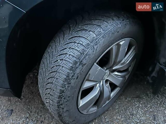 Зеленый Пежо 2008, объемом двигателя 1.2 л и пробегом 85 тыс. км за 9900 $, фото 10 на Automoto.ua