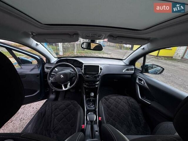 Зеленый Пежо 2008, объемом двигателя 1.2 л и пробегом 133 тыс. км за 12000 $, фото 33 на Automoto.ua