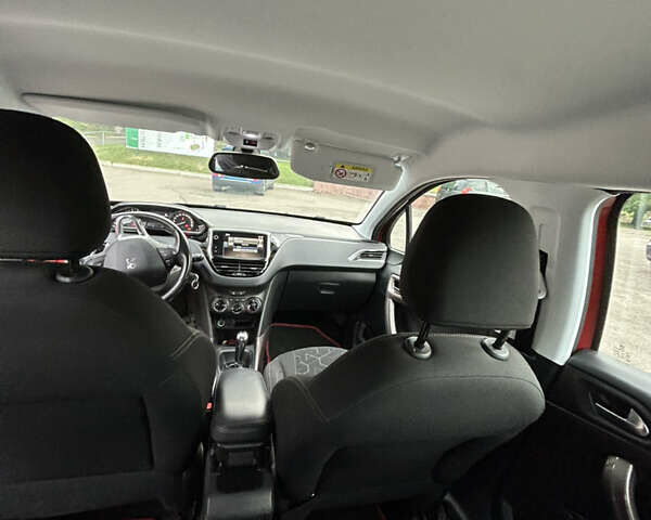 Помаранчевий Пежо 2008, об'ємом двигуна 1.2 л та пробігом 151 тис. км за 7900 $, фото 14 на Automoto.ua