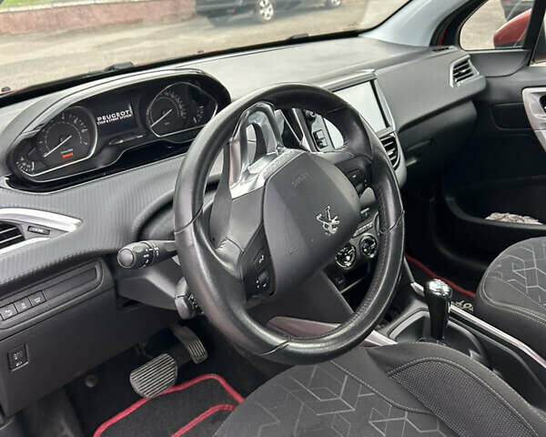 Помаранчевий Пежо 2008, об'ємом двигуна 1.2 л та пробігом 151 тис. км за 7900 $, фото 11 на Automoto.ua