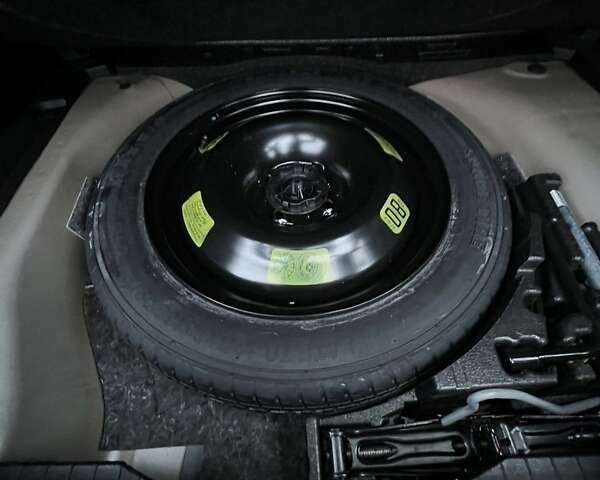 Помаранчевий Пежо 2008, об'ємом двигуна 1.2 л та пробігом 67 тис. км за 19700 $, фото 23 на Automoto.ua