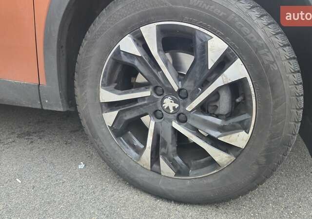 Оранжевый Пежо 2008, объемом двигателя 1.2 л и пробегом 90 тыс. км за 20000 $, фото 9 на Automoto.ua