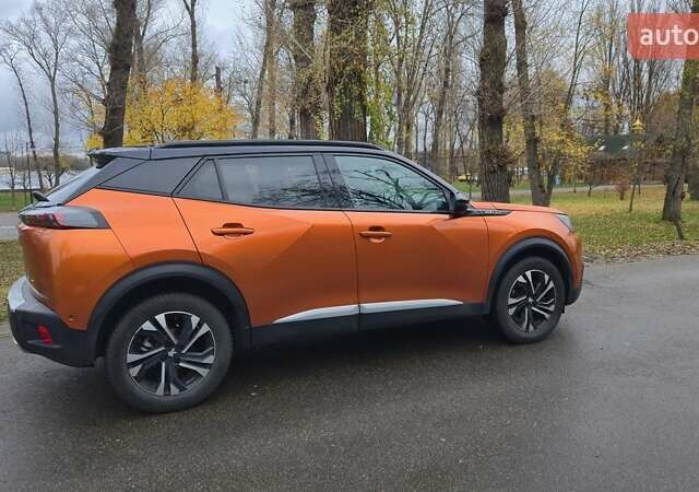 Оранжевый Пежо 2008, объемом двигателя 1.2 л и пробегом 90 тыс. км за 20000 $, фото 17 на Automoto.ua