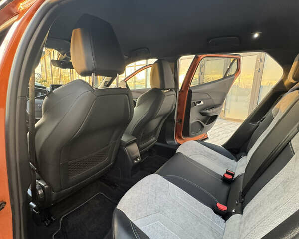 Пежо 2008 2020 в Тернополе на Automoto.ua Оранжевый Пежо 2008, объемом двигателя 0 л и пробегом 98 тыс. км за 16800 $, фото 61 на Automoto.ua