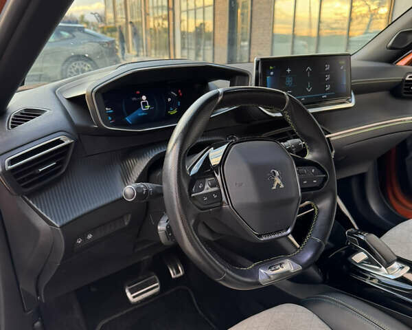 Пежо 2008 2020 в Тернополе на Automoto.ua Оранжевый Пежо 2008, объемом двигателя 0 л и пробегом 98 тыс. км за 16800 $, фото 44 на Automoto.ua