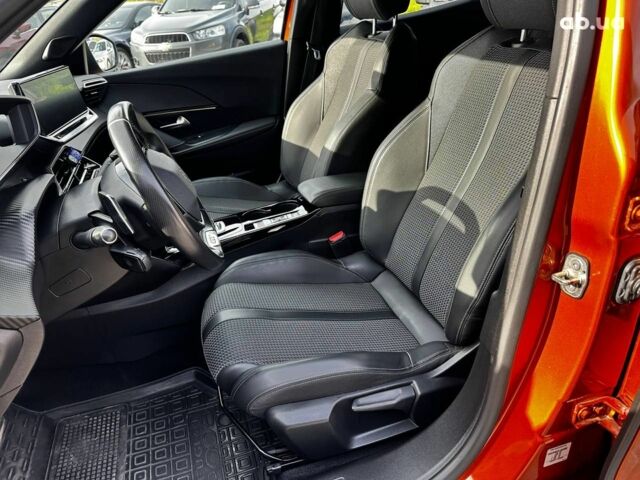 Оранжевый Пежо 2008, объемом двигателя 1.2 л и пробегом 49 тыс. км за 22490 $, фото 17 на Automoto.ua